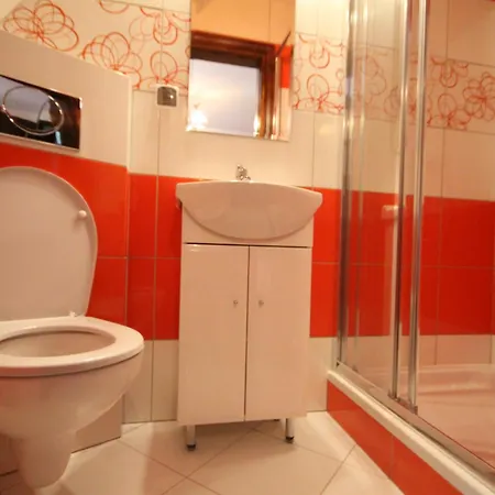 U Repy Quarto em Acomodações Particulares